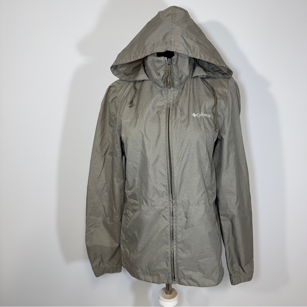 Columbia Women’s Omni-Shade Lightweight Hooded Windbreaker‎ Jacket Size S